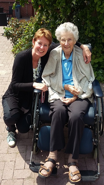 61b.jpg - ALCSIIF5Q
<td style=